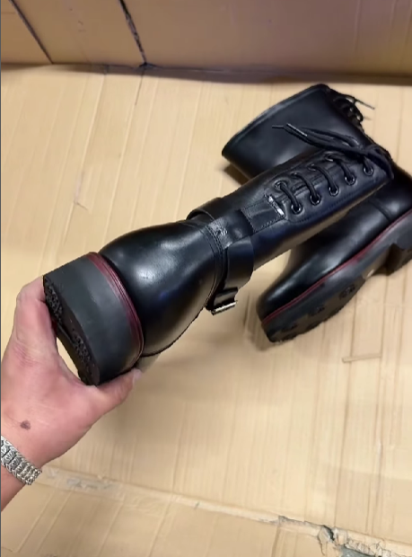 Men's Leather Boots with Fleece Lining