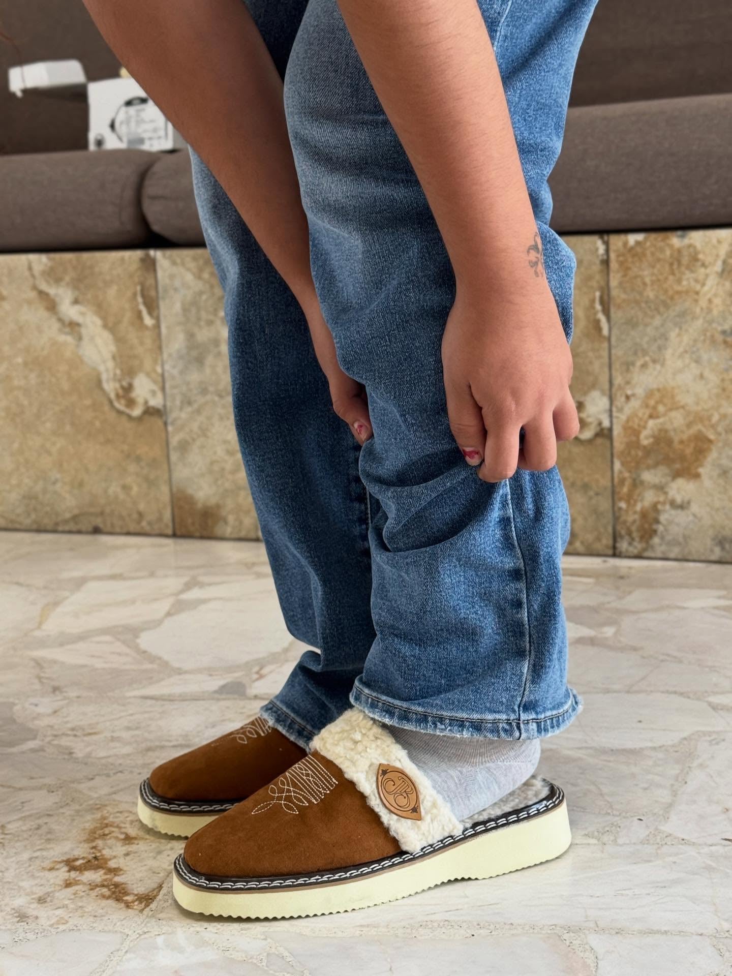 Men's Comfort Outdoor Slippers with Plush Lining