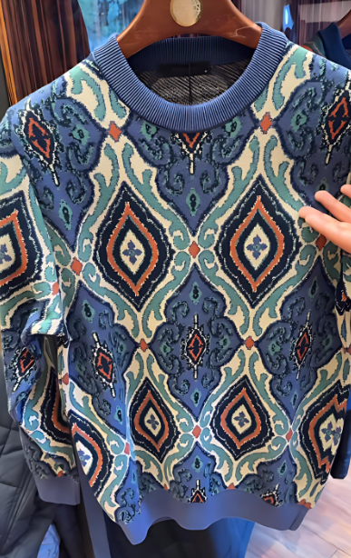 Men's printed long-sleeved sweater