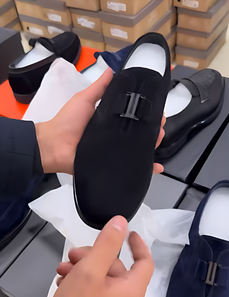 Men's suede casual shoes