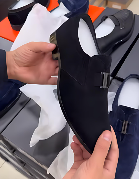 Men's suede casual shoes