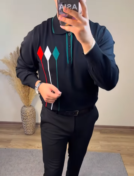 Men's soft knit long-sleeved top