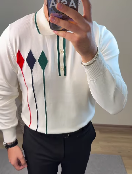 Men's soft knit long-sleeved top