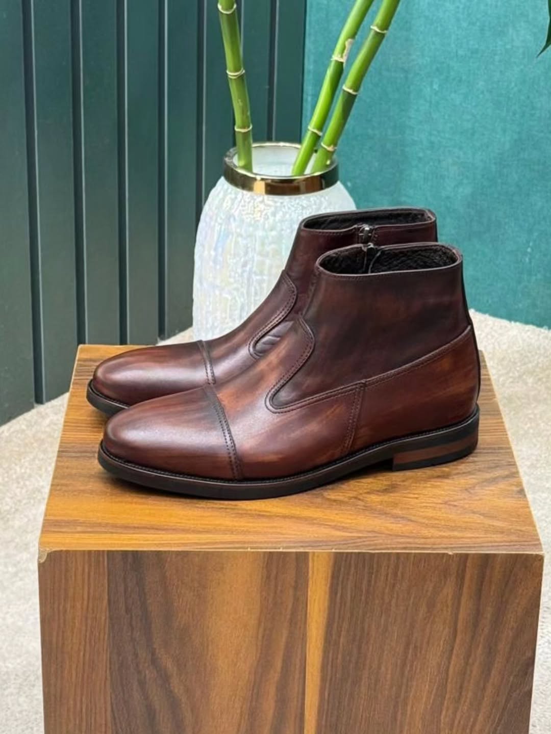 Men's leather ankle boots with fleece lining