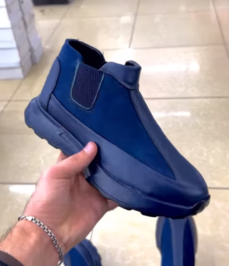 Men's casual slip-on shoes