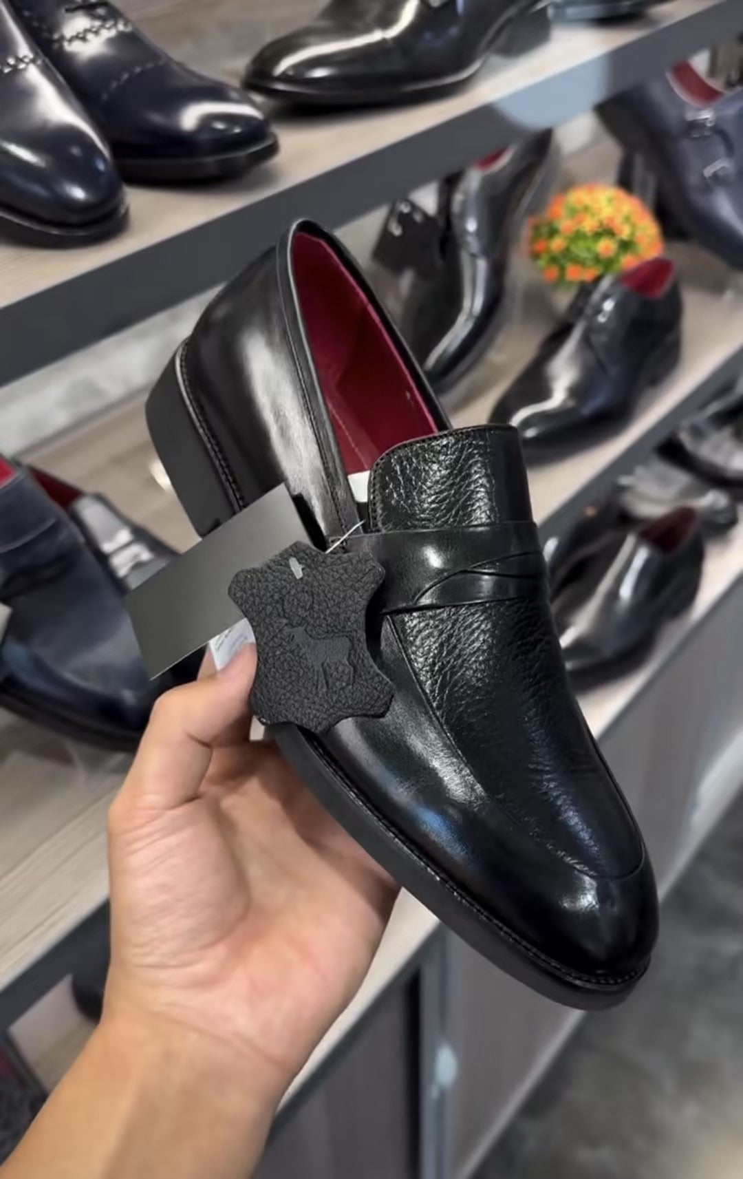Men's red lining soft leather shoes