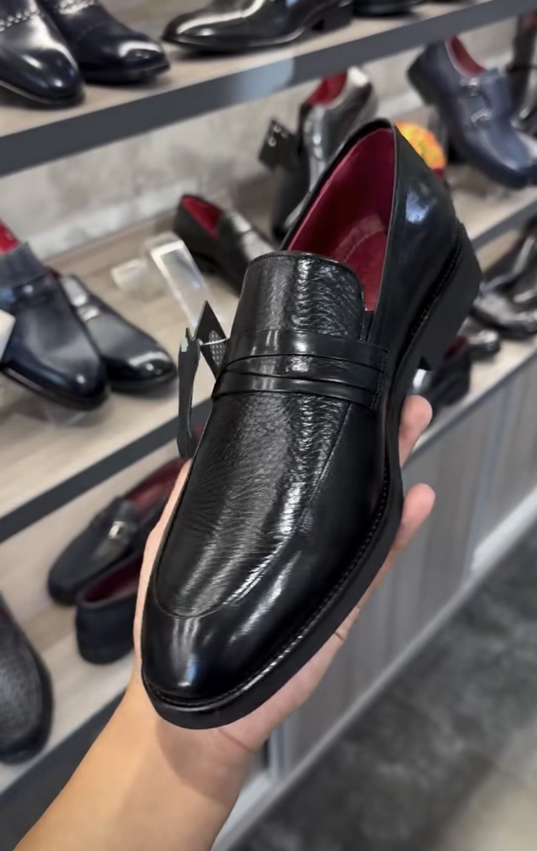 Men's red lining soft leather shoes