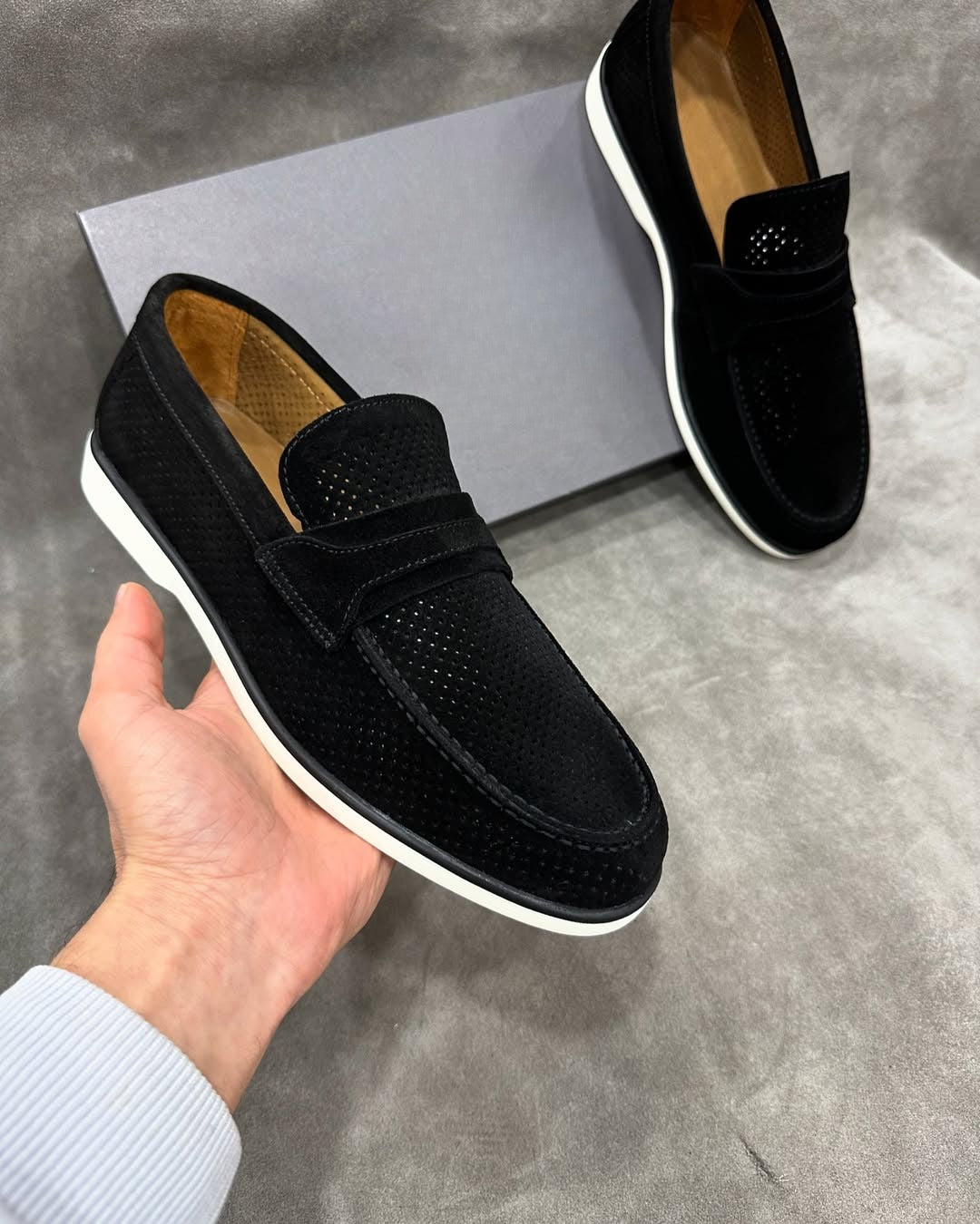 Suede mesh slip-on shoes