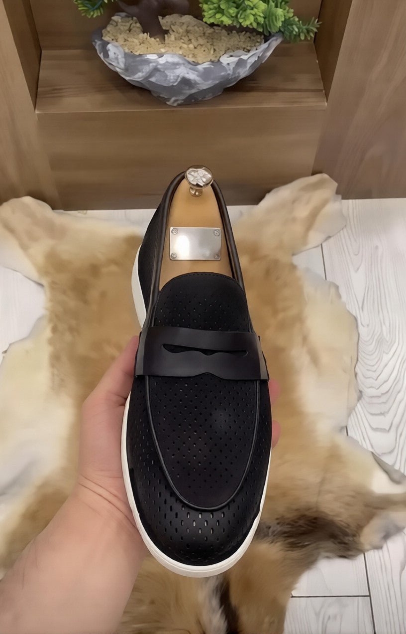 Men's mesh breathable slip-on shoes