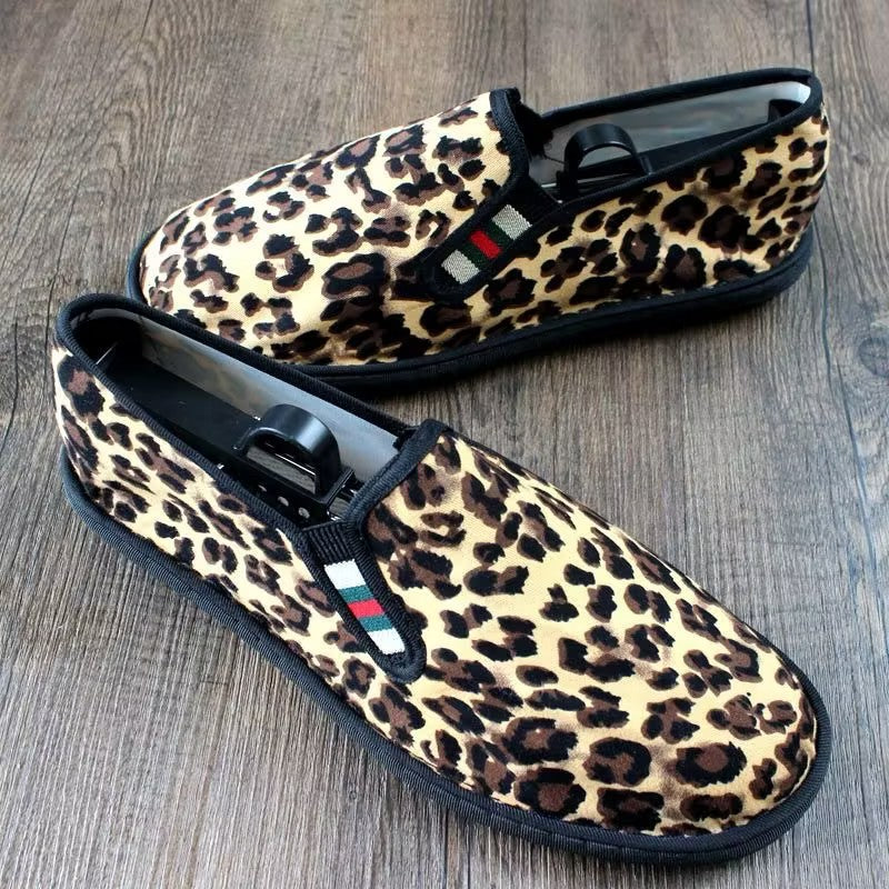 Men's leopard print comfortable slip-on shoes