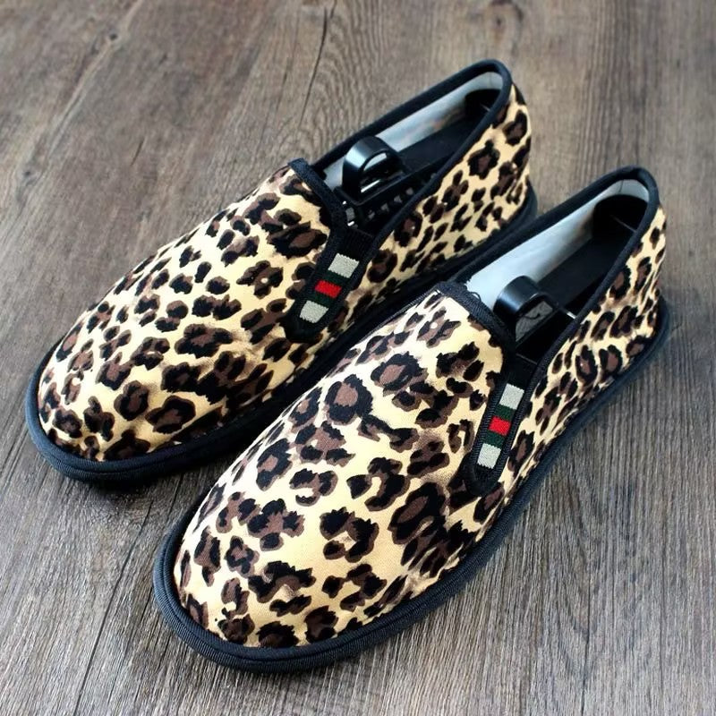 Men's leopard print comfortable slip-on shoes