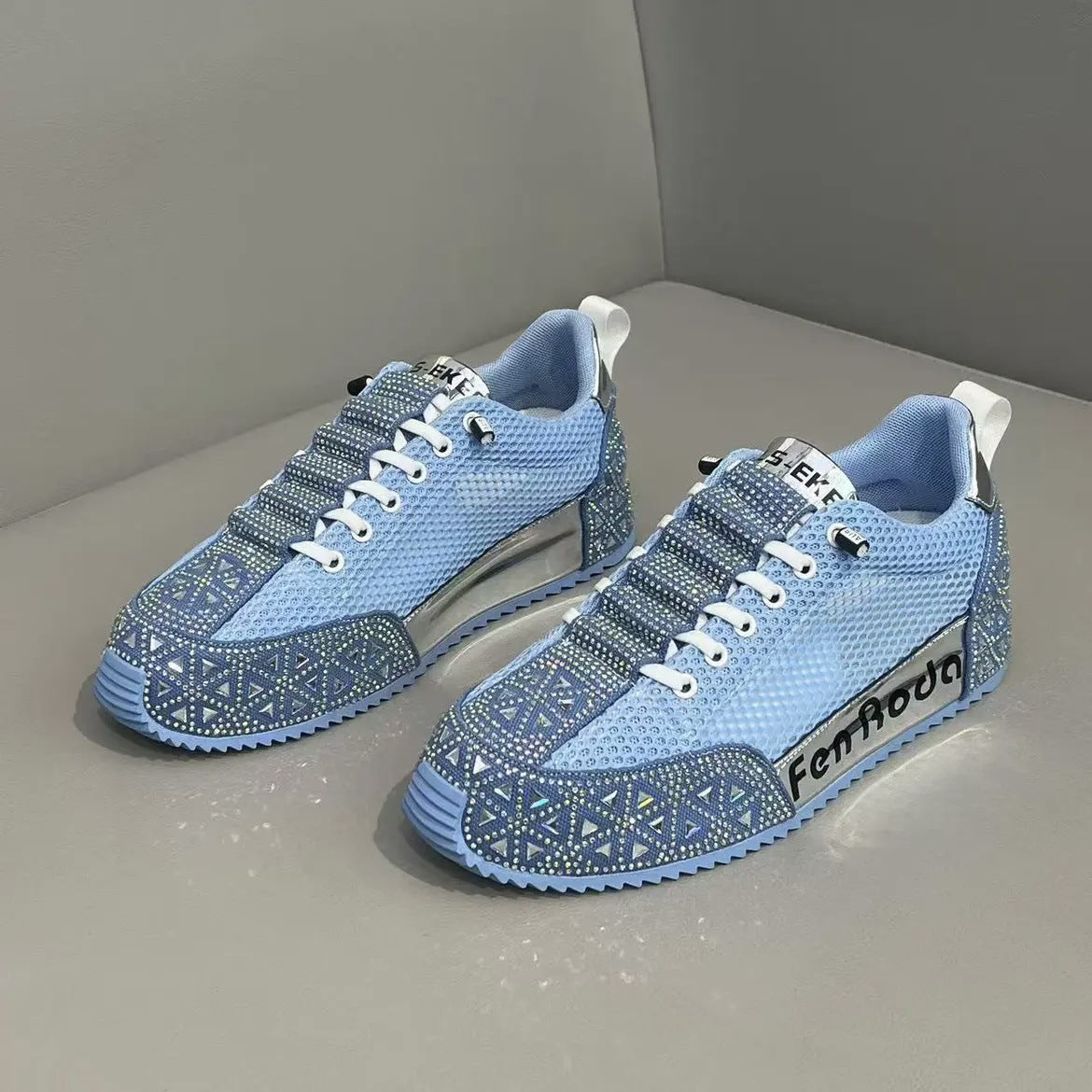 Men's rhinestone mesh slip-on shoes