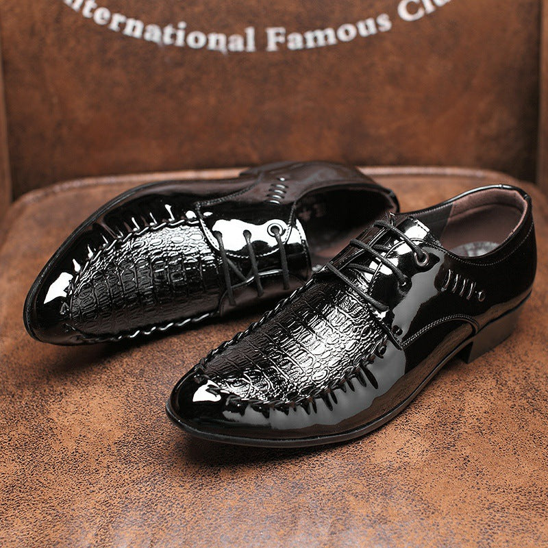 Men's glossy leather shoes