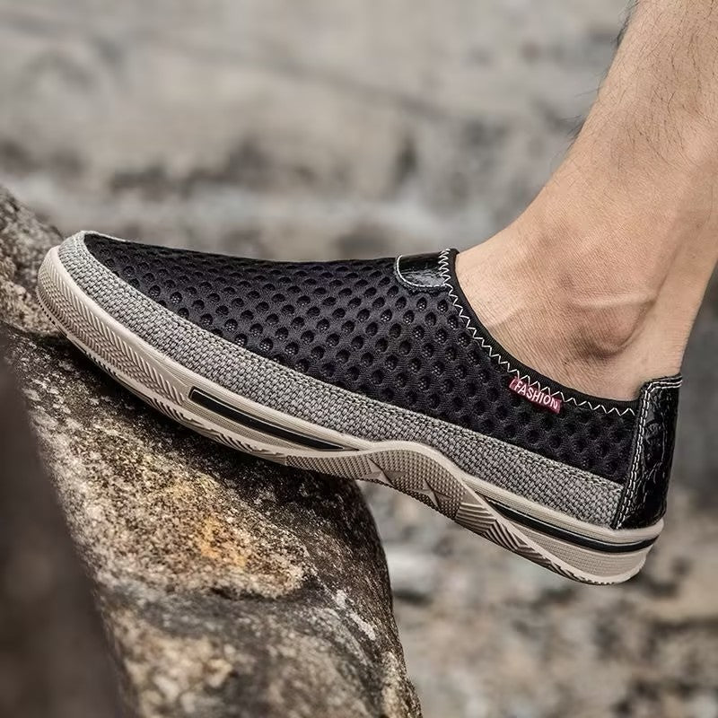 Men's breathable mesh slip-on shoes