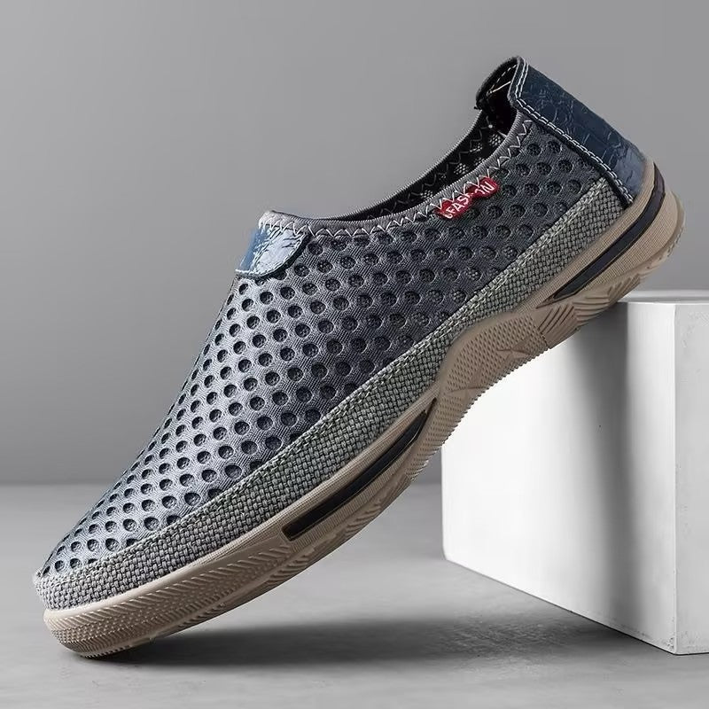 Men's breathable mesh slip-on shoes