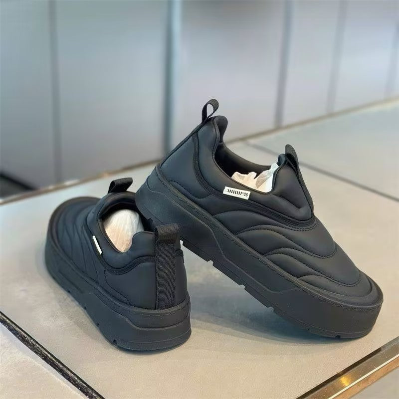 Men's comfortable casual slip-on shoes