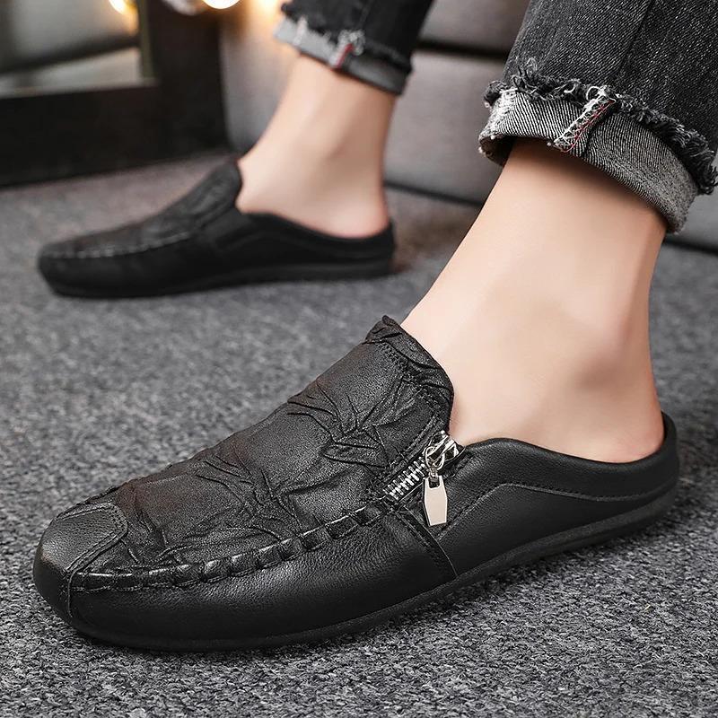 Men's textured leather slippers