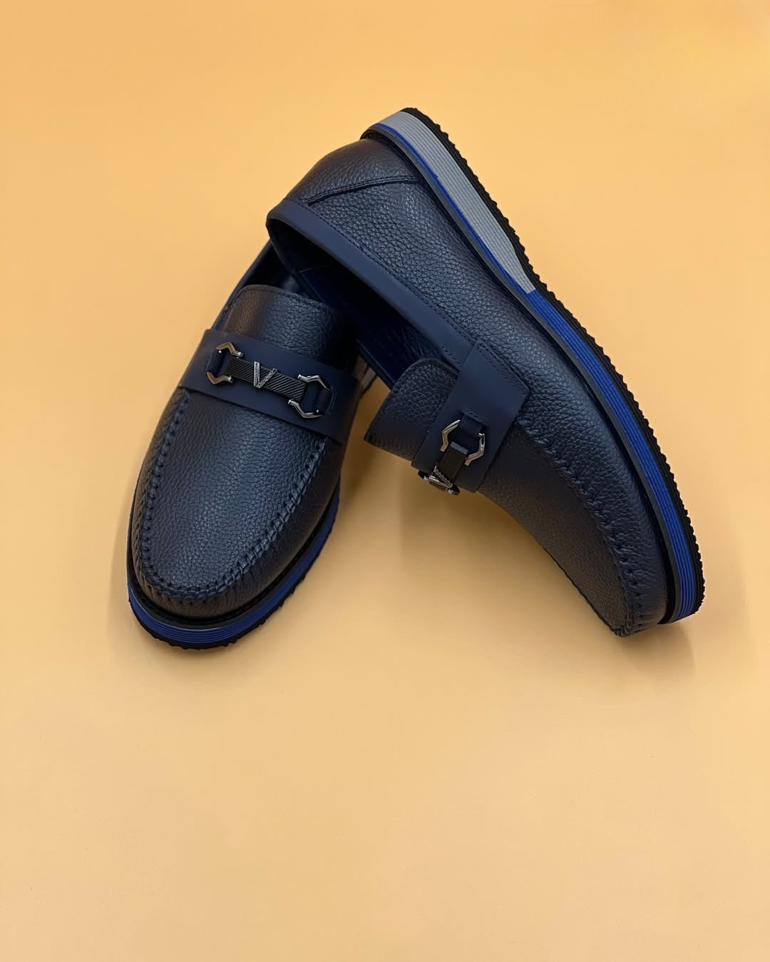 Men's high-quality slip-on leather shoes