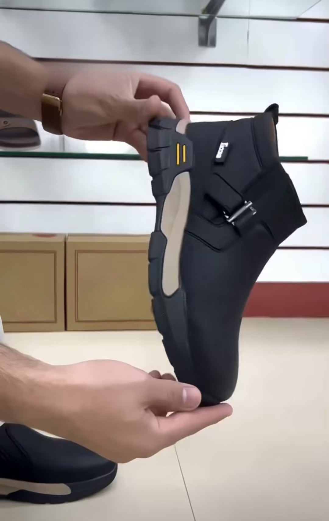 Men's leather side zipper shoes