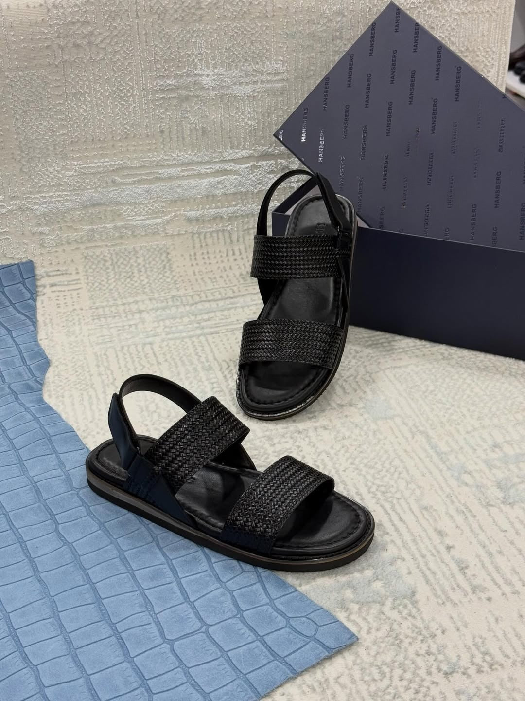 Men's comfortable casual sandals