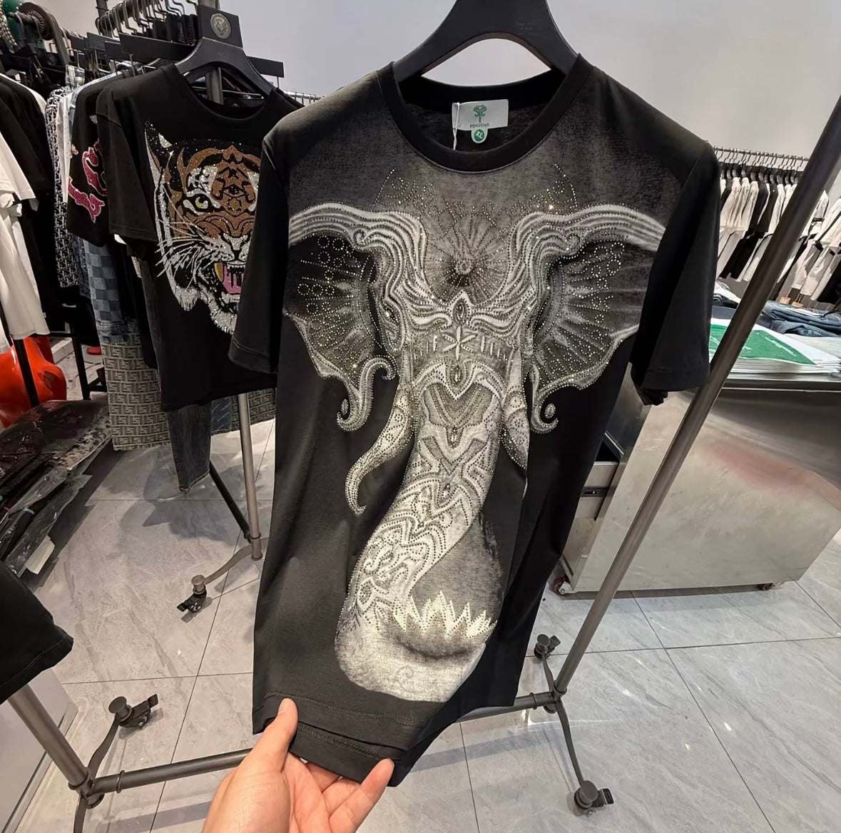 Men's Elephant Rhinestone T-shirt