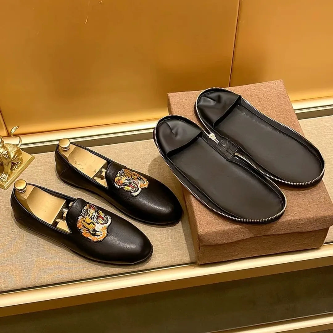 Men's soft leather embroidered slip-on shoes